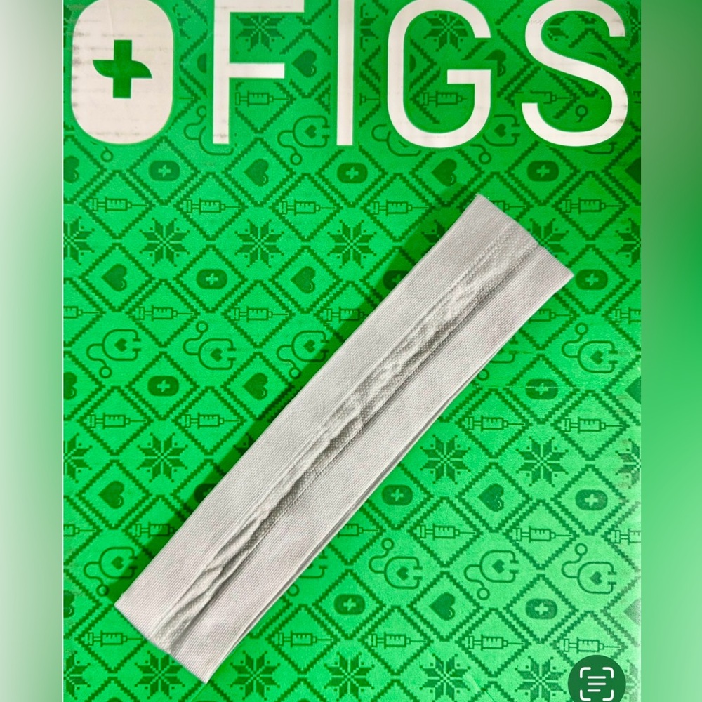 FIGS Seamless Headband White 🤍
